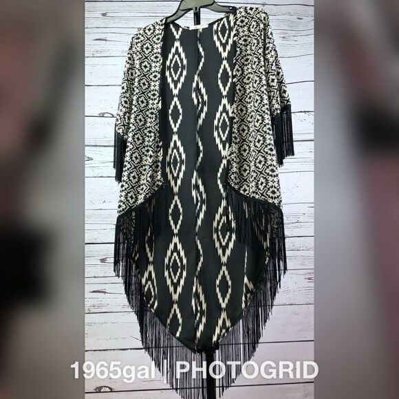Rumors Fringe Kimono XS Tribal Pattern Festival - Picture 1 of 8